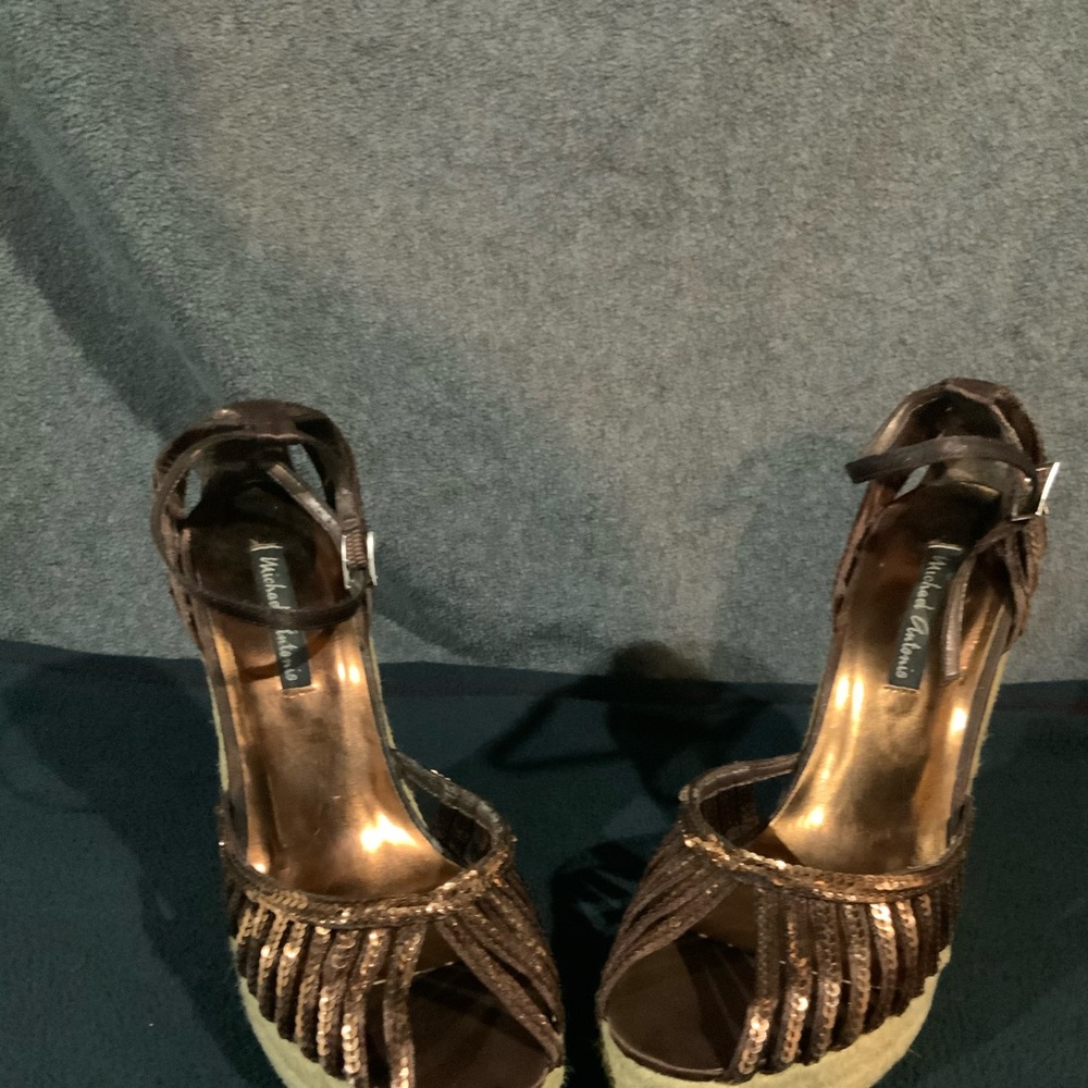 Bronze sequent wedge sandal